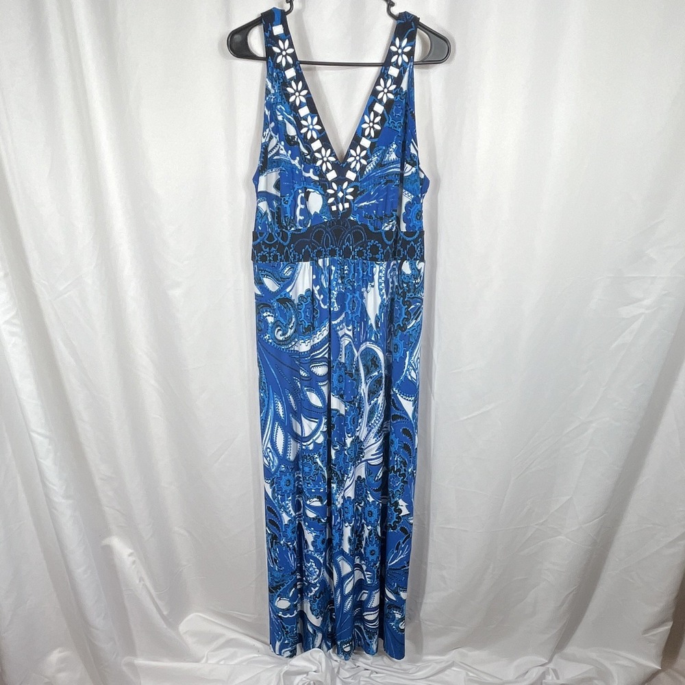 Style&co.  Size 0X Maxi Dress Paisley Beaded Blue White Black Sleeveless V-Neck